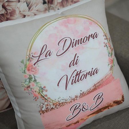 شقة La Dimora Di Vittoria نابولي المظهر الخارجي الصورة